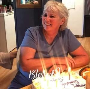 Meet your Posher, Sandy